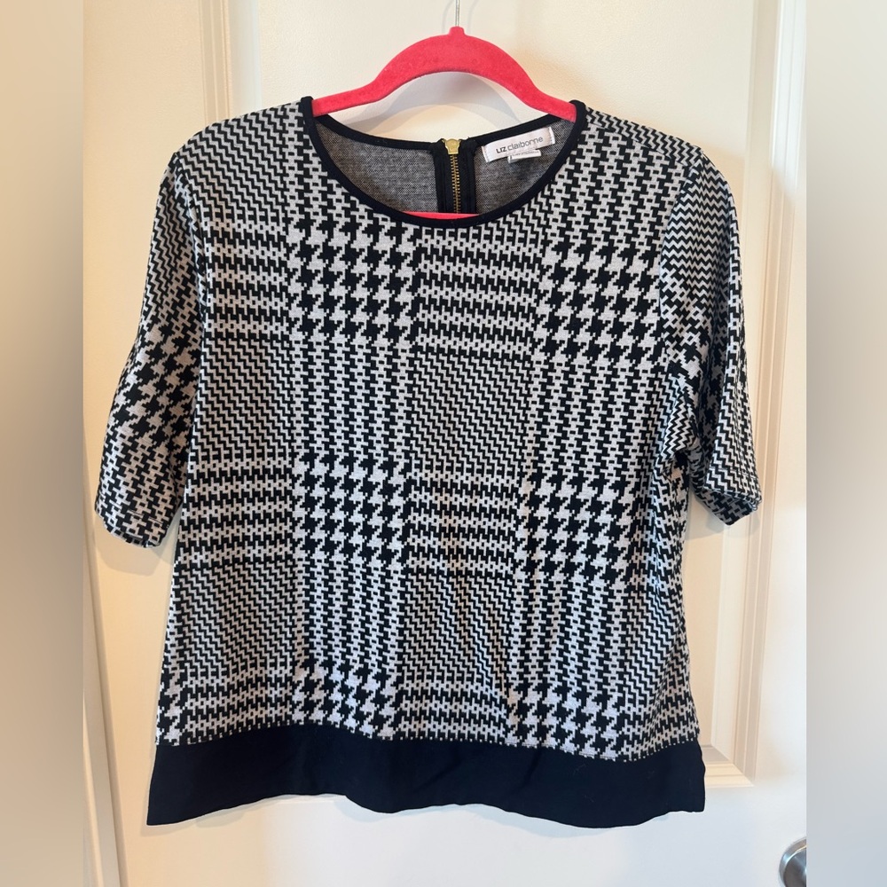 Liz Claiborne Black and White Houndstooth Blouse